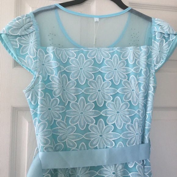 Easter Blue flower FeiHong dress, size M - Picture 3 of 4